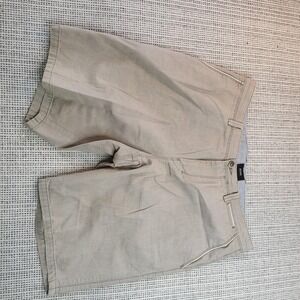 Hugo Boss Clyde Shorts Mens 35 Beige Chino Regular Fit 7 Inseam Casual Summer